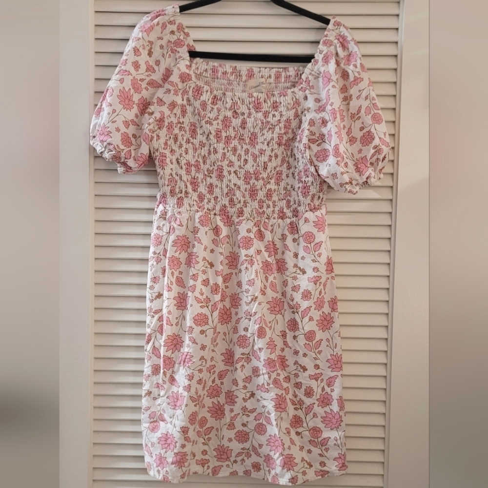 Universal Thread - Pink & White 100% Cotton Floral Puff Sleeve Dress